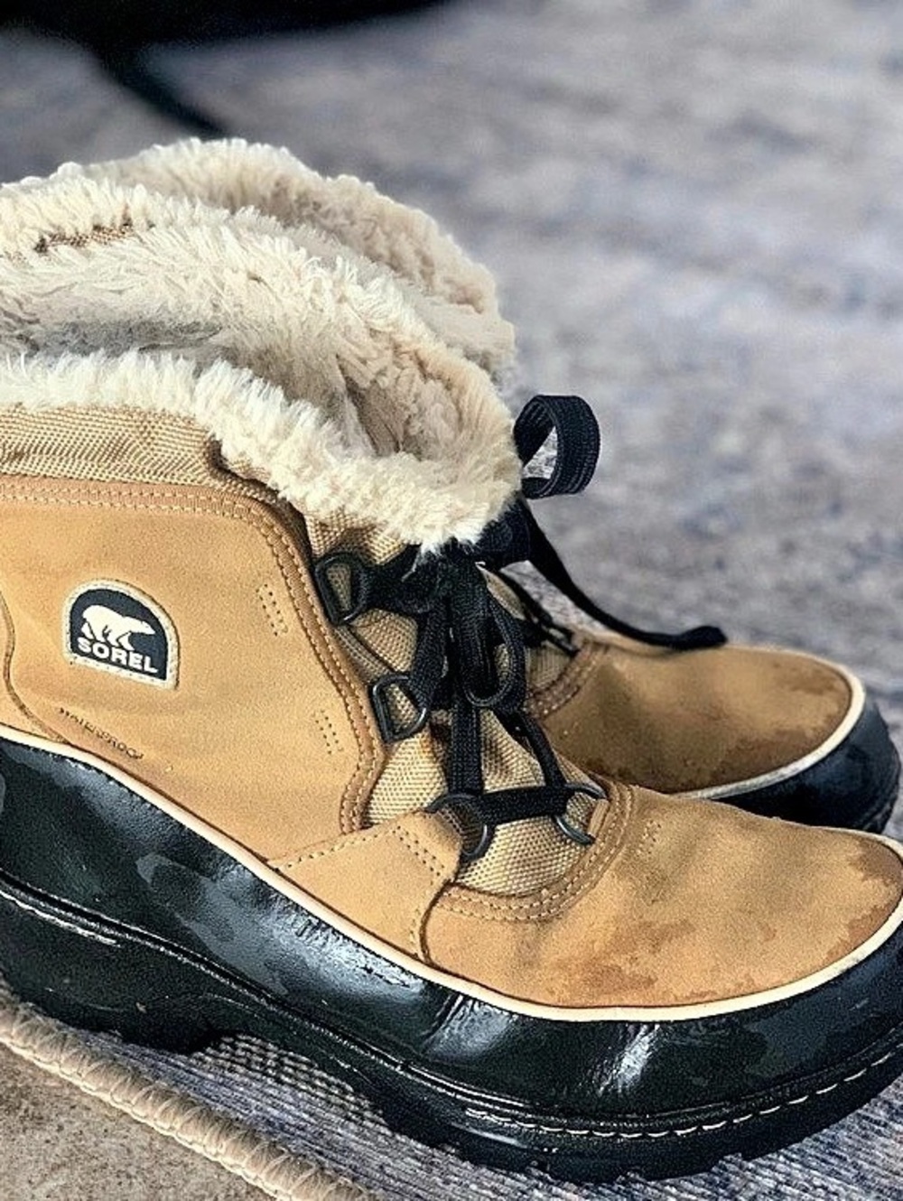 Sorel Joan of Arctic Wedge Winter Boots Brown & Black US 6